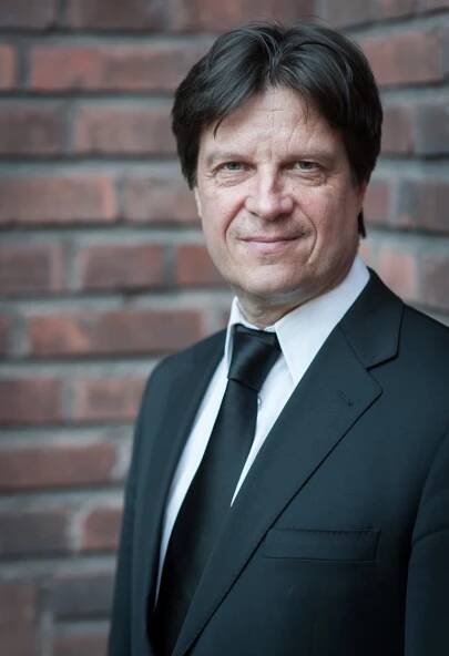 Dirigent Kari Turunen. Foto: Kai Bäckström.