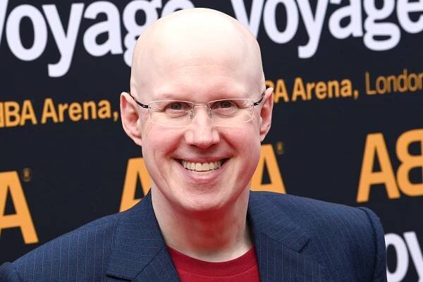 Matt Lucas has eliminated himself from "The Great British Bake Off."