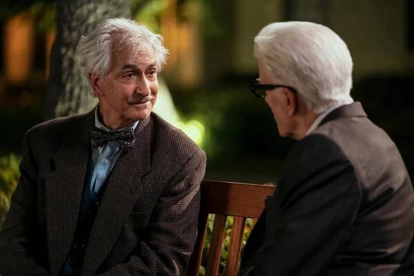 David Strathairn First Look A Man On The Inside S2 November 2025 Release