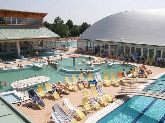 Koupání v termálech Mošoň - Jednodenní výlety