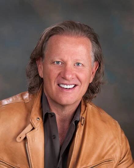 John Gill 7-Figure Business Coach shares his top 3 Business Secrets with Muhammad Siddique