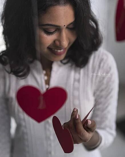 Anagha Maria Varghese: Check Out the Wiki, Age, Biography, Family, and 24+ Beautiful Photos 28