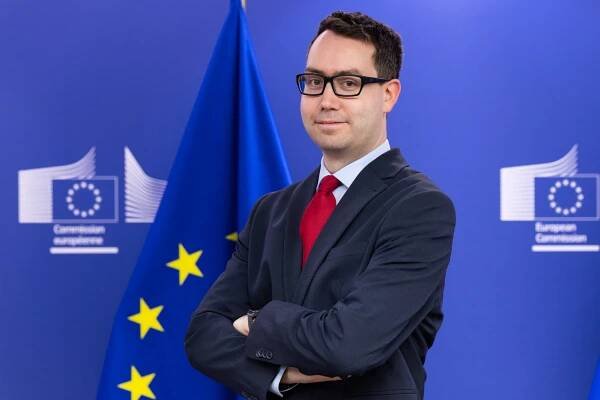 Petr Pospíšil představuje stáž NEPT v kabinetu Věry Jourové z první ruky