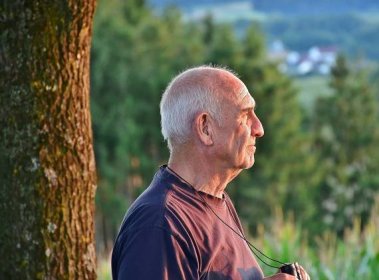 Jak žít v důchodu – Rady a nápady pro plnohodnotný život
