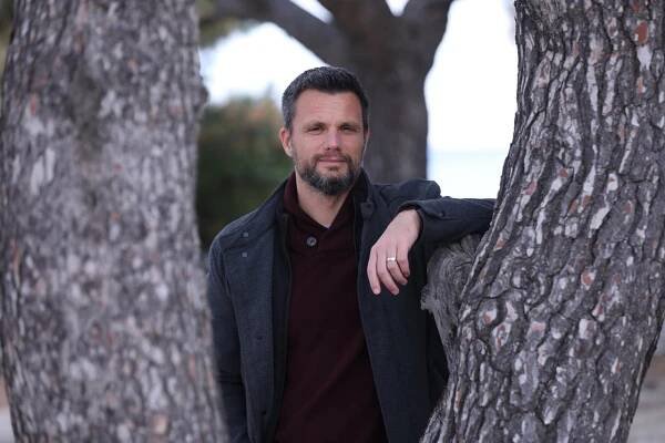 Split: Književnik i profesor Nebojša Lujanović 