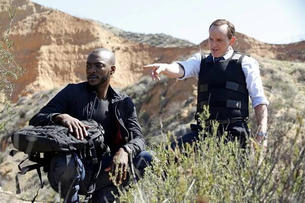 Agenti S.H.I.E.L.D. - Počátek konce - Z filmu - J. August Richards, Clark Gregg