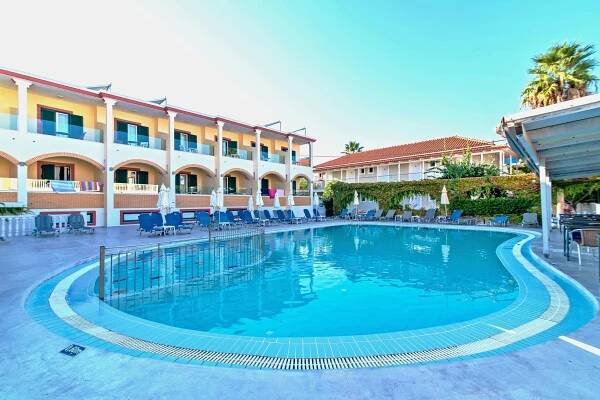Zante Plaza Club