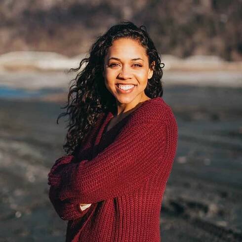 Top Nutrition Coaching - Dietitian Biography I Danielle Smith