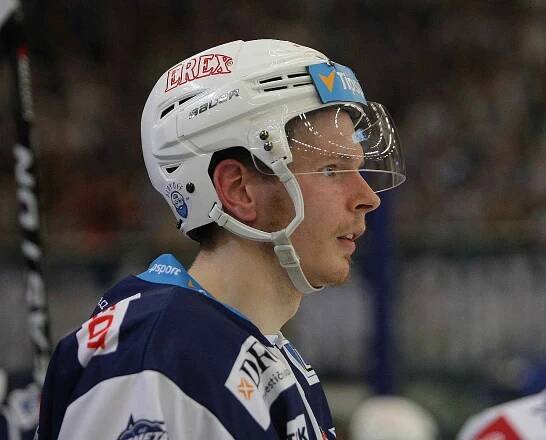 Oceláři poprvé v play-off prohrávají, třetí finále rozhodl brněnský Vincour