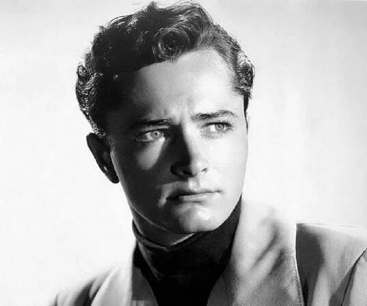 John Derek Biography - Facts, Childhood, Family Life & Achievements