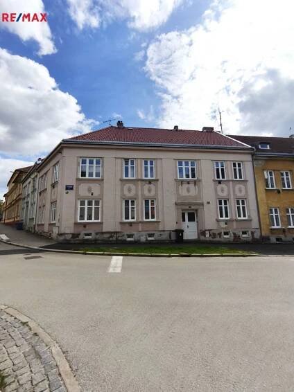Pronájem nemovitostí Jihočeský kraj - čeká na vás 530 položek s cenou od 3 900 Kč/měsíc, strana č.30