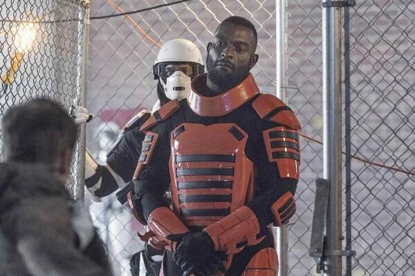 Michael James Shaw named his red 'Walking Dead' Mercer armor 'Mr. Sherbet'