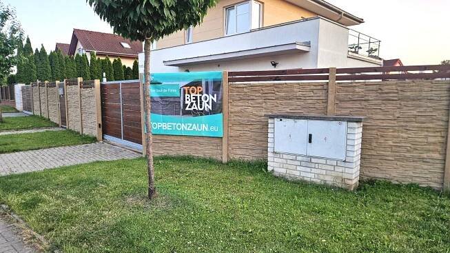 Betonový plot CIHLA OSTRÁ (oboustranný / jednostranný) – Top Beton Zaun