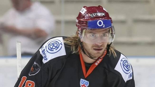 Netík hned v prvním utkání KHL za Nižněkamsk skóroval, ale prohře nezabránil