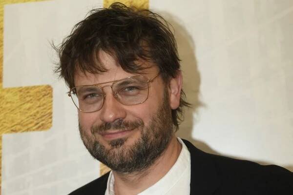 Petr Klein Svoboda osočil Vendulu Pizingerovou, že trápila jeho otce. Vidět ji nechce, ale bratra Jakuba by rád poznal - OnlyU