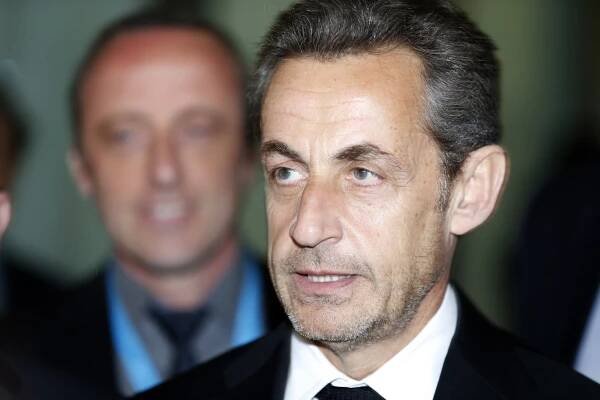 Nicolas Sarkozy Fast Facts