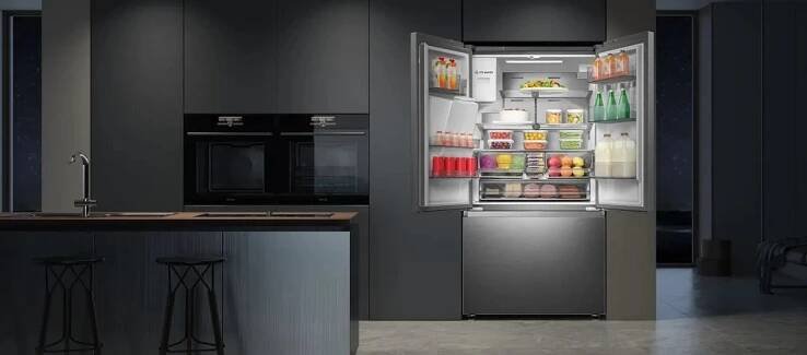 Americká lednice HISENSE RF793N4SAFE