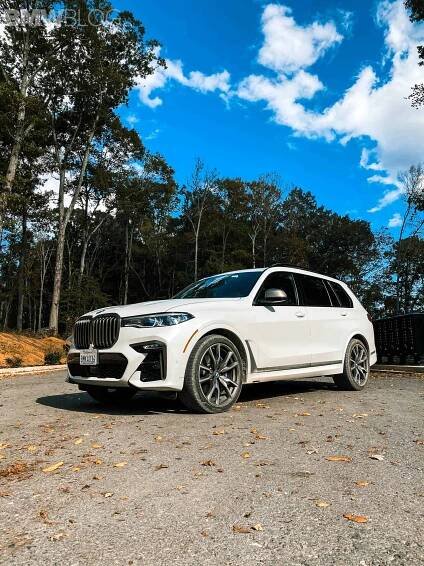 TEST DRIVE: 2020 BMW X7 M50i - The Ultimate Road Companion