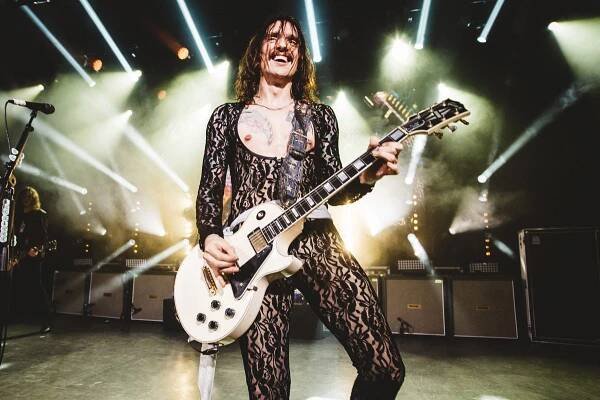 Justin Hawkins