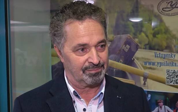 „Nejkrásnější chvíle“: Martin Dejdar ukázal celou svou rodinu, s manželkou letos oslaví 31. výročí svatby - Zivot