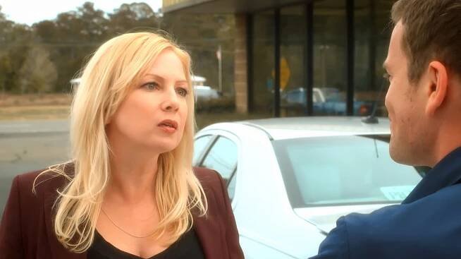 Traci Lords - Běženky a kapři - Z filmu