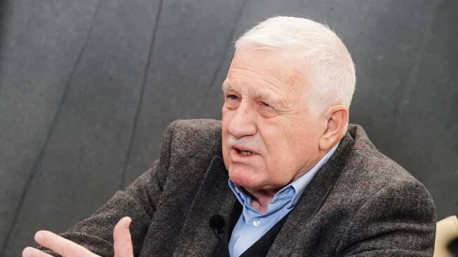 Václav Klaus nabádá Aleše Michla ke střídmé politice ČNB - CNN Prima NEWS