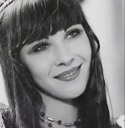 Foto k tématu Dagmar Patrasová – stránka 654