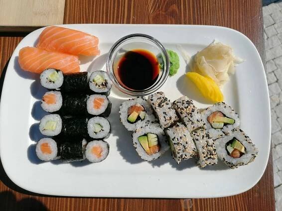 Sushi — Sama doma — Česká televize