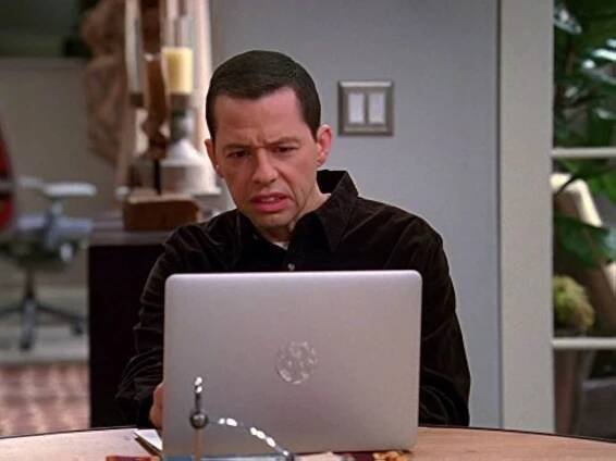 Jon Cryer in Dva a půl chlapa (2003)