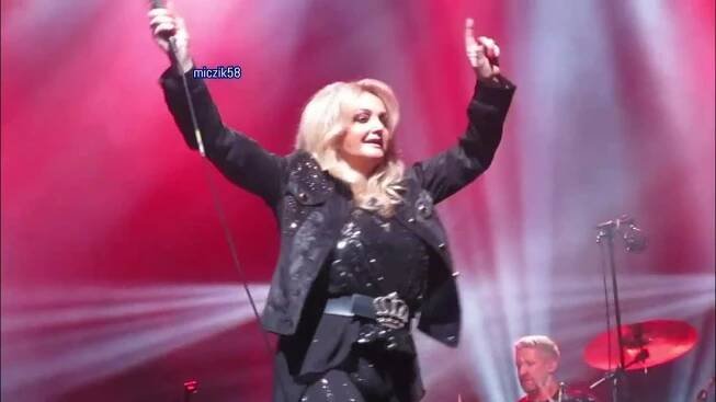 Bonnie Tyler - Total Eclipse Of The Heart (Live version / Extended version, Olympia, Paris, FRANCE)