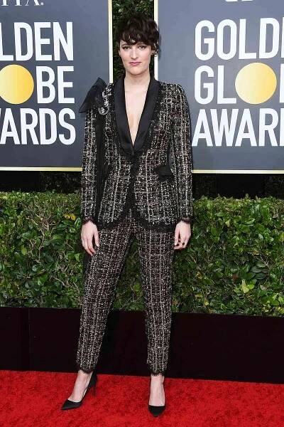 Phoebe Waller-Bridge Dedicates Her 'Fleabag' Golden Globe Win to 'Hot Priest' Andrew Scott