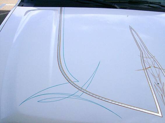 Pinstriping – Paint by Erik Solorio