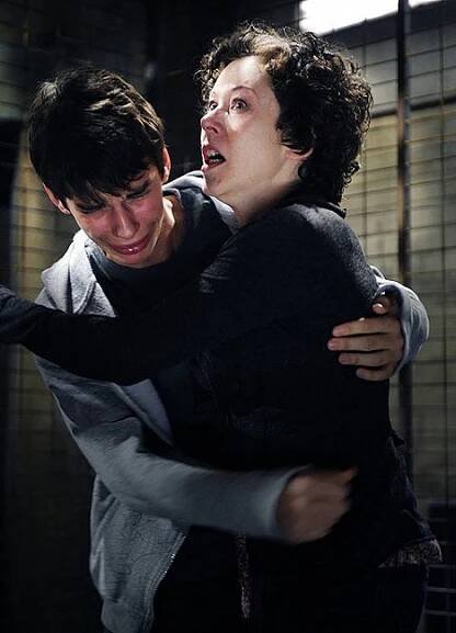 Devon Bostick, Shauna MacDonald - Saw 6 - Z filmu