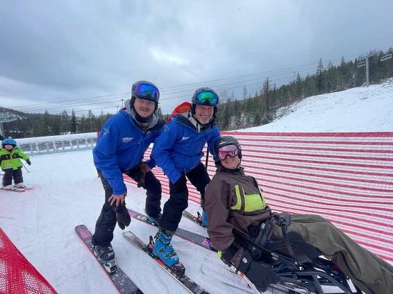 Alpine Ski/Ride Program - DREAM Adaptive Recreation