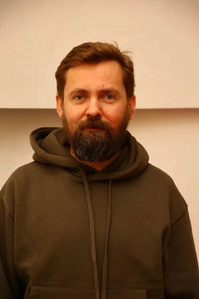 FOTO: Petr Lněnička prošel razantní fyzickou proměnou. – stránka 46