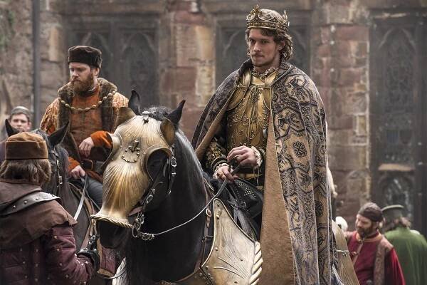 Bílá princezna - V loži s nepřítelem - Z filmu - Jacob Collins-Levy