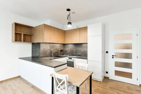 U Křížku, Nusle - Praha 4 | Pronájem, Byt, 2+kk, 53 m²