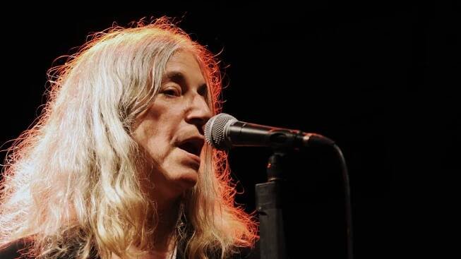 Recenze: Naléhavá a drsná. Patti Smith opět nezklamala