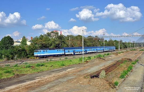 162.053, Praha-Hostivař – Praha-Strašnice zastávka, 05.08.2018, Martin Šarman (https://www.lokomotivy.net)