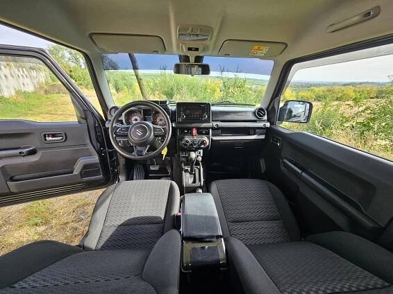 Suzuki Jimny – prodej vozů, díly, servis, vrakoviště » Suzuki Jimny 1.5 VVT 4×4, AUTOMAT, 4 místný