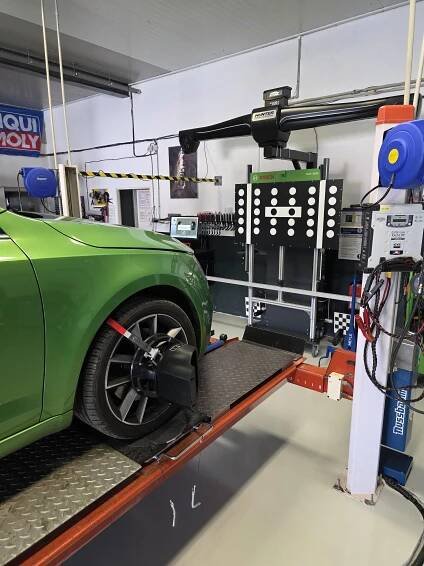 Kontrola a seřízení geometrie kol, Hunter 3D od 1 490 Kč Písek, Pražské Předměstí AUTOSERVIS NA JIHRU s.r.o. Bosch Car Servis • Firmy.cz
