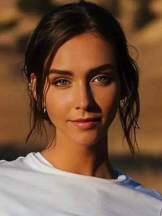 Modelka Rachel Cook - Diskuze - Módnípeklo.cz