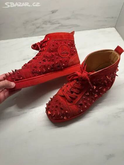 Christian Louboutin - Praha 7 - Bazar