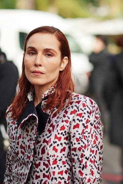 Soubor:Noomi Rapace Paris Fashion Week Spring Summer 2020.jpg – Wikipedie