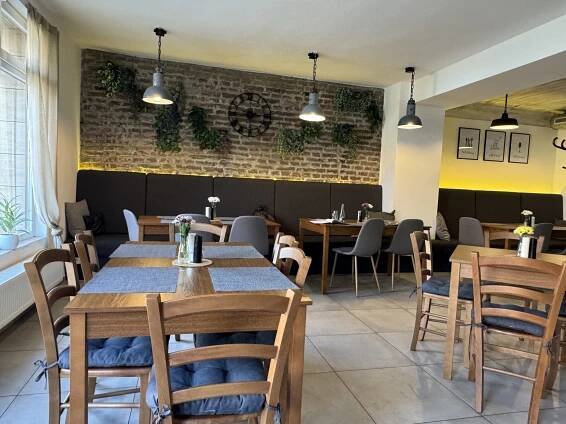Kam ve Znojmě na výborné jídlo? Určitě se zastavte do restaurace Living na Pražské 25! | www.coolbrnoblog.cz