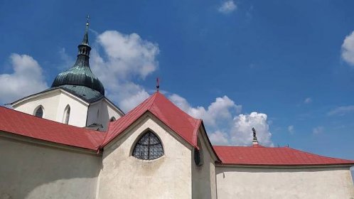 Tip na výlet: Rozkvetlý zámek i důstojná Zelená Hora ve Žďáře nad Sázavou
