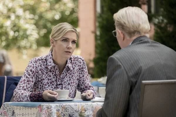 Volejte Saulovi - Náraz - Z filmu - Rhea Seehorn