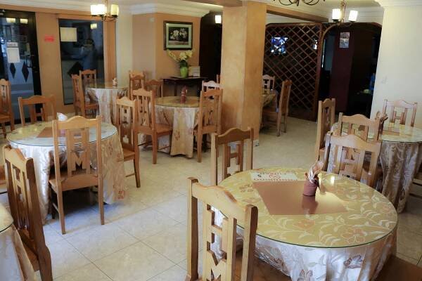 Restaurant 2