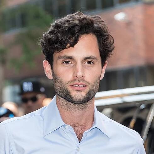 Penn Badgley Doesn't Want You to Stan His Psychopathic Character in Netflix's You