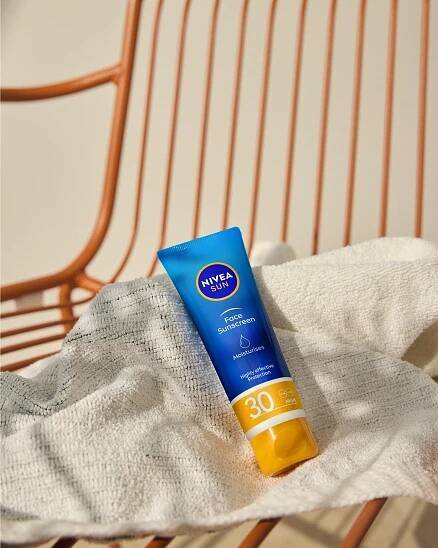 NIVEA Sun Pleťový krém na opalování SPF30 50 ml